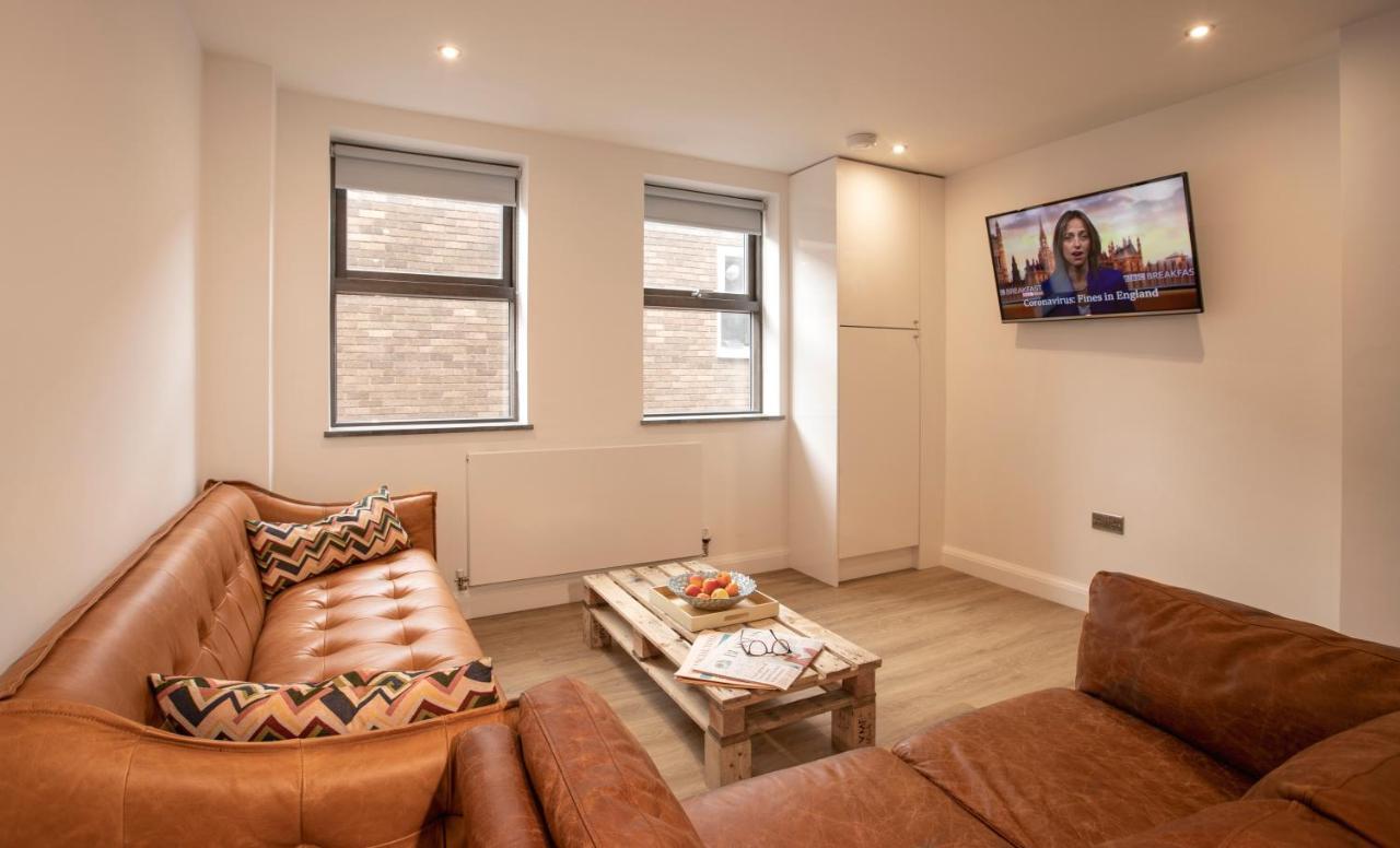 No 1 Wood Street Apartment Swindon Ngoại thất bức ảnh
